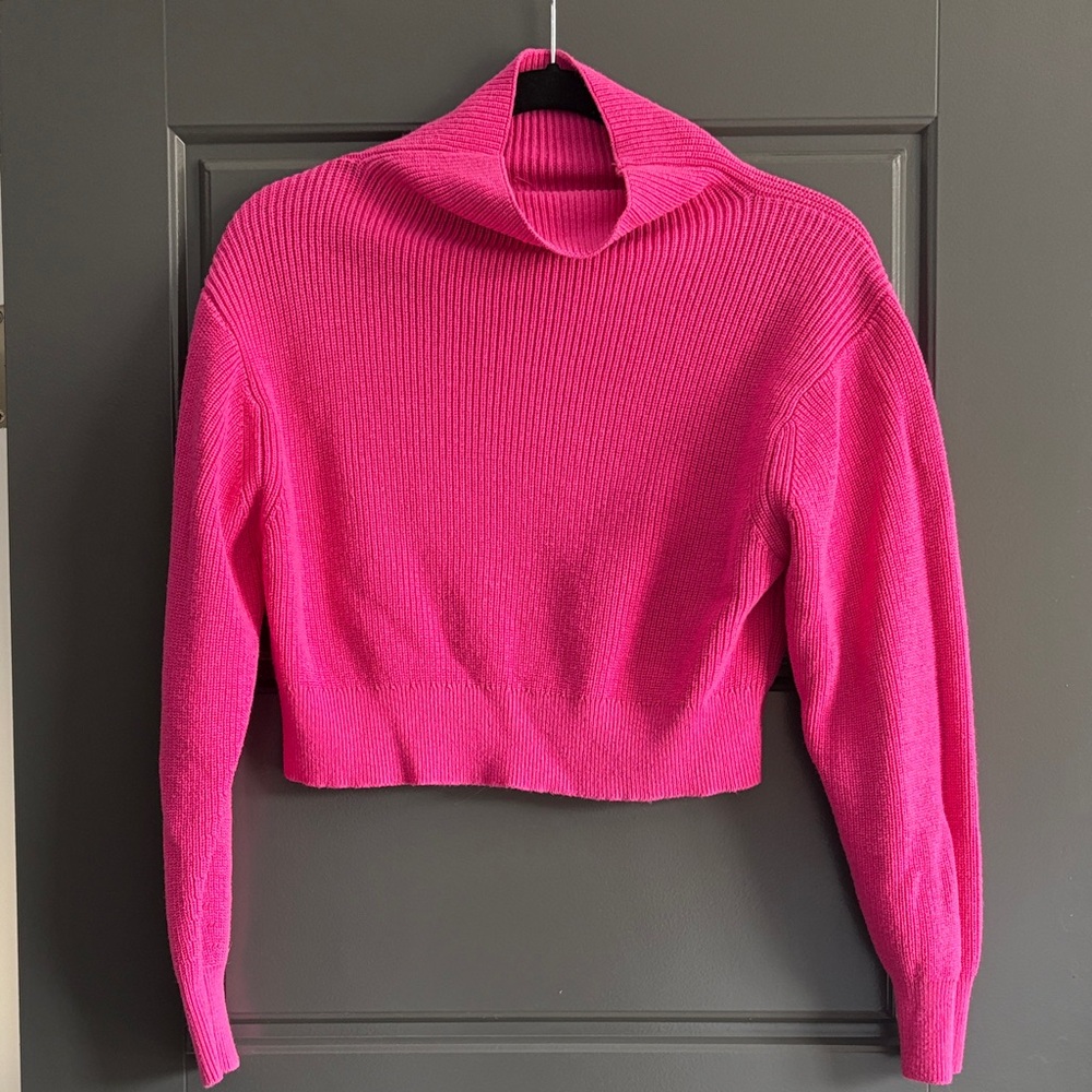 Aritzia Wilfred Long Sleeve Crop Hot Pink Sweater